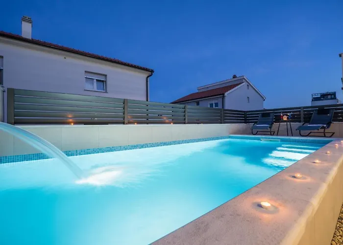 Nyaraló Sarah Vodice